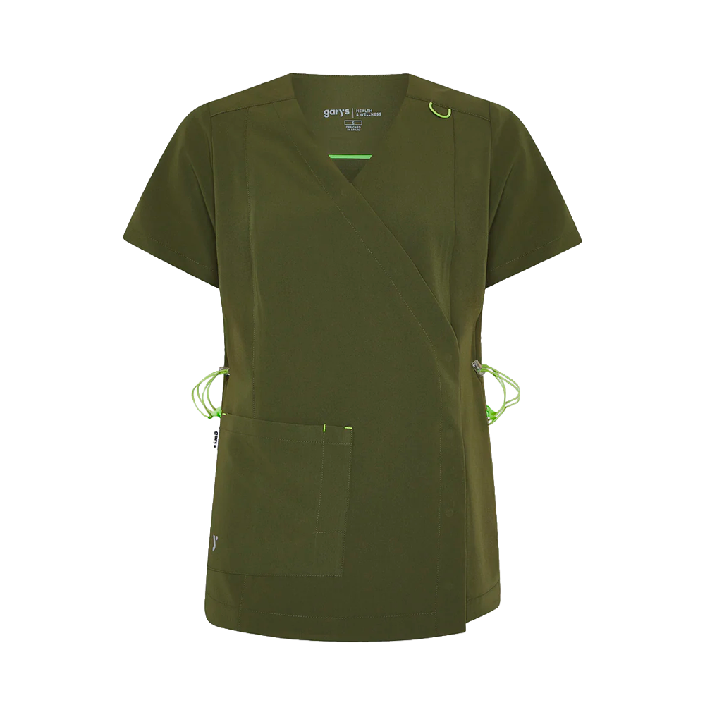 Blusa feminina Elira com ajustes nas costas, manga curta image